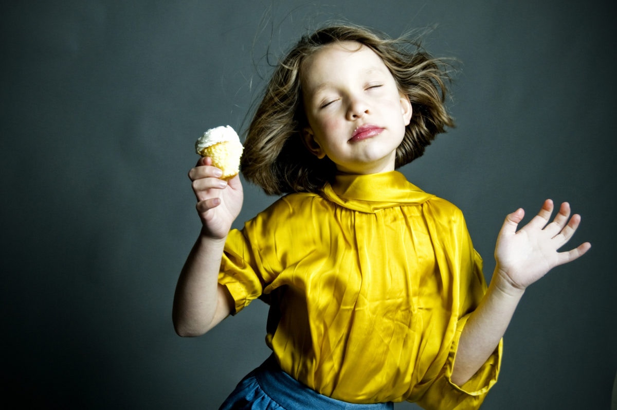A child holding icecream