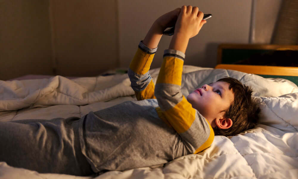 child on cell phone