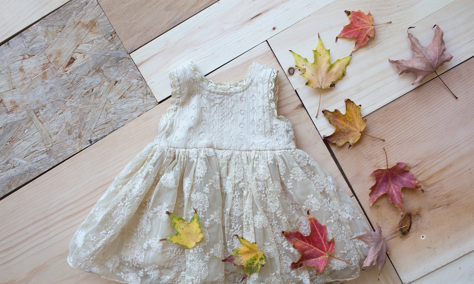baby girl dress with autumn leaves