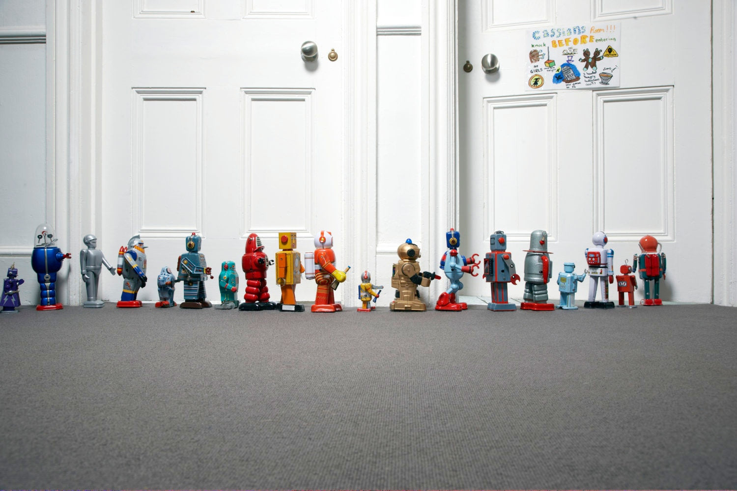 Robot toys arranged in a sequence